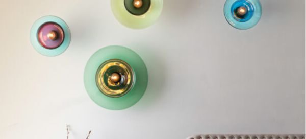 lampada da parete in vetro soffiato a mano