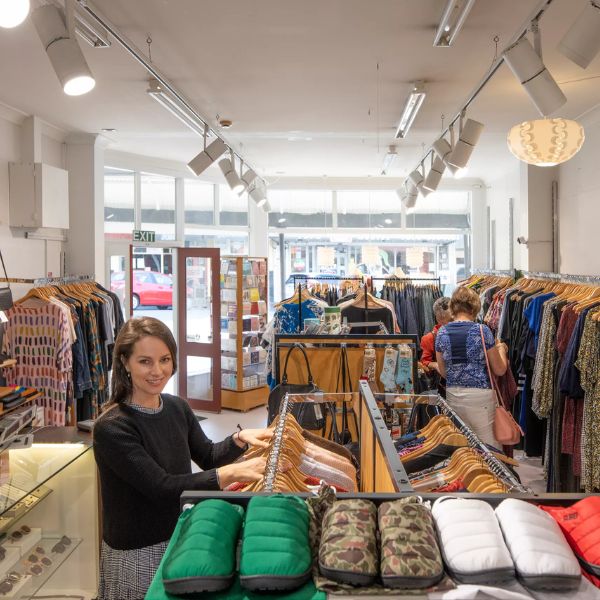 Illuminazione a Pista Commerciale