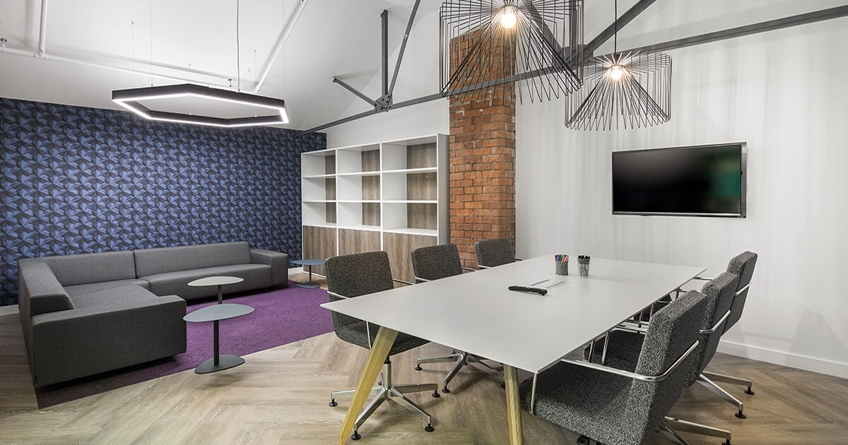 Vantagens das lâmpadas pendentes LED para escritórios