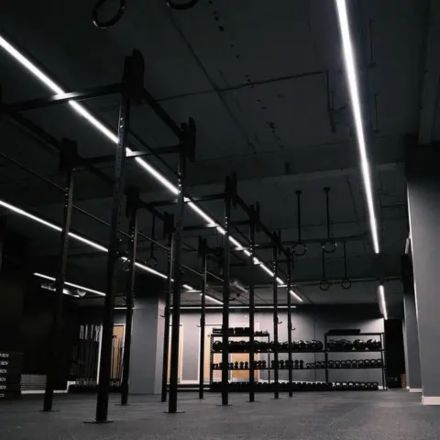 Fornecedor de luz de barra para ginásio