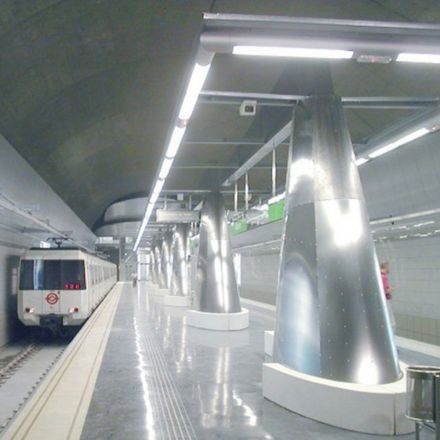 Metro Platform Batten Lights fixture