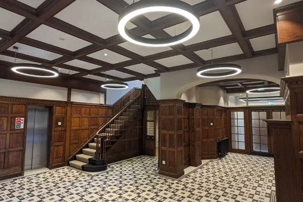 تطبيقات ضوء قلادة حلقي (4)