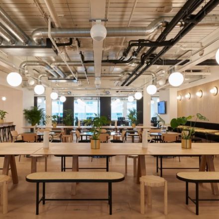 éclairage sur rail pour restaurants (1)